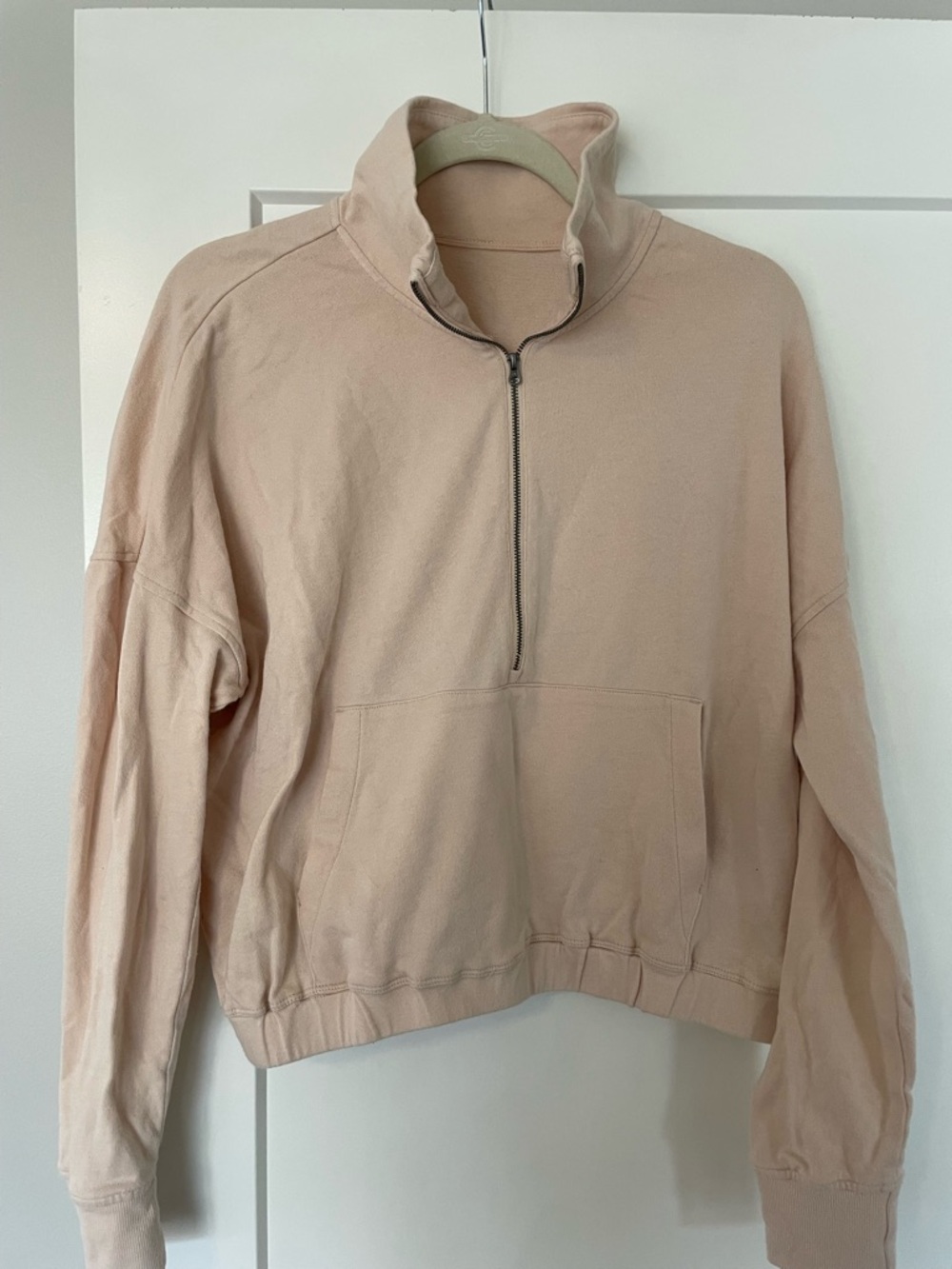 Vuori Cropped Pullover Quarter Zip in Pale Peach